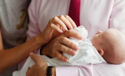Более 7 тысяч смоленских семей получили ежемесячные выплаты на первого ребенка