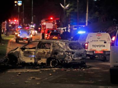 Израиль направляет дополнительные подразделения в города Лод и Акко: в городах пробовали сжечь синагоги