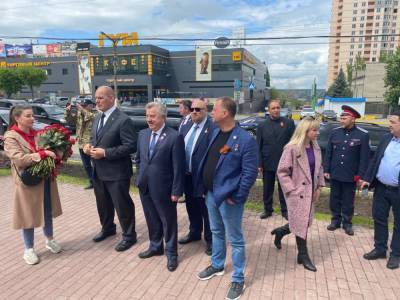 Руководство Союза добровольцев Донбасса приняло участие в Дне ЛНР