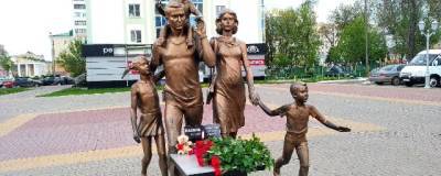 В Саранске открыли народный мемориал в память о погибших в Казани