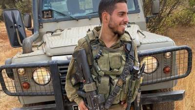 Автомобиль израильской армии попал под обстрел. Есть жертвы