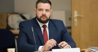 Премьер Латвии отправил в отставку министра Витенбергса
