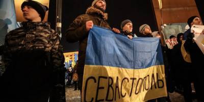 «По натовским стандартам»: Киев упрямо надеется поднять над Севастополем флаг Украины