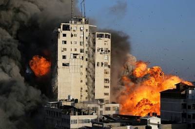 Израиль нанёс ракетный удар по высотке в секторе Газа