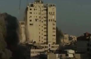Самолеты Израиля разрушили многоэтажное здание в Газе