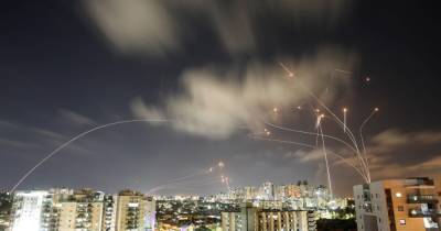 Из Сектора Газа по Израилю выпустили более тысячи ракет