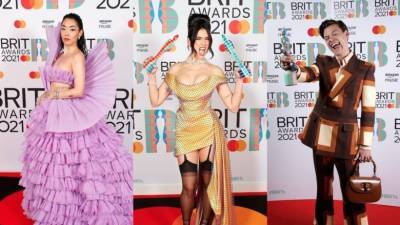 Brit Awards 2021: найкращі образи знаменитостей із червоної доріжки, – фото