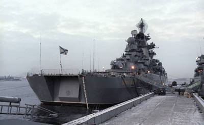 Кремлю не по силам большие корабли: первый из трех атомных крейсеров отправился на утилизацию (Defense Express, Украина)