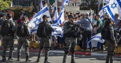 Линчевания и драки: столкновения между гражданскими арабами и израильтянами возобновились (ВИДЕО) - tsn.ua - Израиль - Тель-Авив - Палестина - Лод