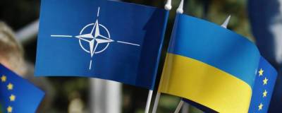 Предоставление автономии Донбассу может заблокировать вступление Киева в НАТО