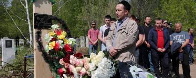 В Татарстане простились с погибшими при стрельбе в школе
