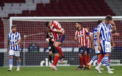 Атлетико в тяжелом матче обыграл Реал Сосьедад, укрепив лидерство в Примере