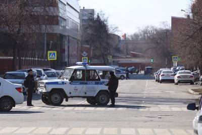 В Челябинске полиция задержала автомобиль со сторонниками Навального