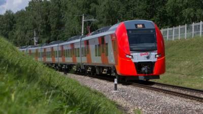 "РЖД": поезда дальнего следования в майские праздники перевезли 3,5 млн человек