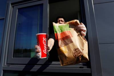 Журналистка сравнила еду из «Макдоналдса» и «Бургер Кинга» и назвала победителя