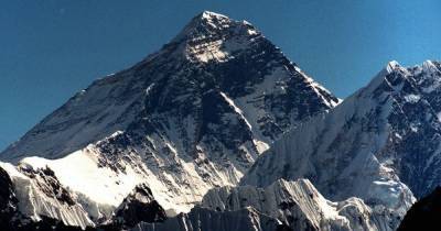 Ослепли и были истощенными: во время восхождения на Эверест погибло двое альпинистов - tsn.ua - Непал