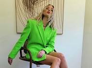 Как носить самый модный цвет лета 2021: подсматриваем у Эльзы Хоск
