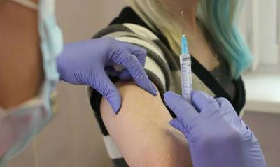 Белоруссия в октябре начнет производить собственную вакцину против коронавируса