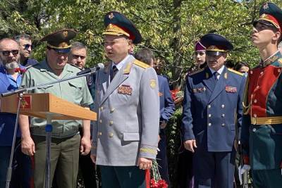 Командующим миротворческими силами РФ в Карабахе стал замкомандующего ЮВО