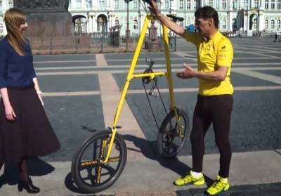 Петербуржец создал самый высокий велосипед в мире