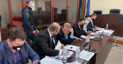 Медведчук в суде "вооружился" пятью адвокатами (ФОТО)