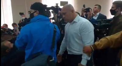 Я не должен вашу ж*пу видеть, – Кива в суде по Медведчуку журналистам 24 канала: видео