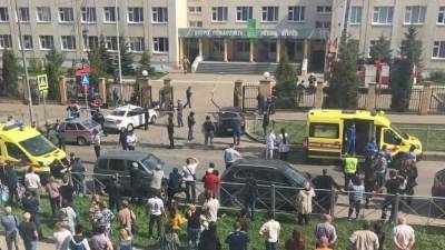 Директор казанской школы назвала причину отказа от охраны учреждения