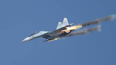 Военный летчик объяснил, какой трюк Су-30 ВКС РФ обратил в бегство французские истребители