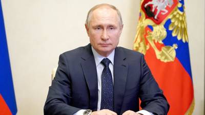 Путин проводит совещание с правительством по ситуации в Казани. Видеотрансляция