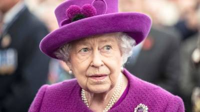 Оговорка журналиста о королеве Елизавете II рассмешила жителей Британии