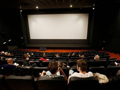 Российские кинотеатры досрочно убрали голливудские фильмы с показов