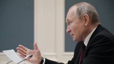 Путин потребовал ввести единый подход к обеспечению безопасности школ