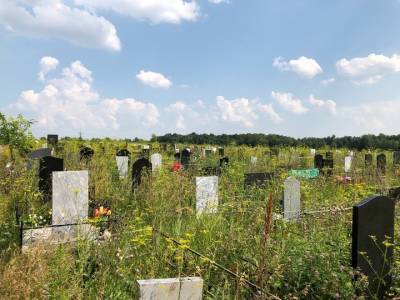 В Уфе на ремонт дороги в одном из кладбищ готовы выделить 4,4 млн рублей