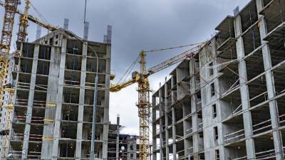С начала года в России выдали 1,4 тыс. разрешений на строительство жилья
