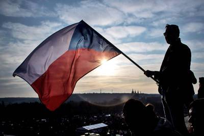 "Бесконечная внутренняя возня": Захарова оценила заявления Чехии о России