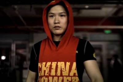 Китайская девушка-боец MMA обвинила американскую публику во враждебности