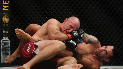 Молдаванин Спивак проведет бой с россиянином Олейником на турнире UFC