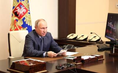 Песков объяснил ежедневное присутствие Путина на ТВ не наличием «консерв», а трудоголизмом