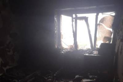 В Новосибирском общежитии загорелась комната