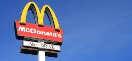 Минимальная зарплата в американском McDonald’s превысила доходы 97% населения России