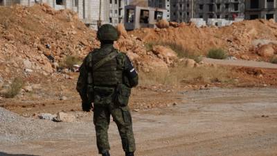 Российские военные объяснили блокировку колонны США в сирийской Хасаке