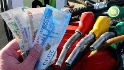Жителя Ачинска арестовали за продажу контрафактного топлива на 3 млрд рублей