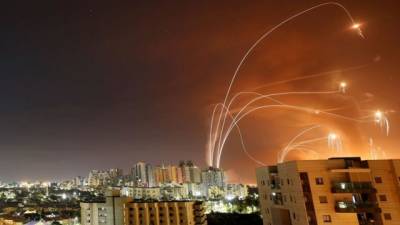 Обострение на Ближнем Востоке: Израиль не согласился на гуманитарное перемирие, удары по сектору Газа продолжаются