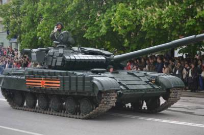 Киев обвинил ДНР в обстреле позиций украинских военных из танков