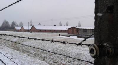 Укронацисты хотят загнать «освобожденных» жителей Донбасса в концлагеря