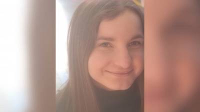 В Пензе разыскивают 18-летнюю девушку в серо-бежевом пальто