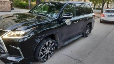 Сенатор Олег Королев едва не устроил несколько ДТП в Липецке на своем Lexus