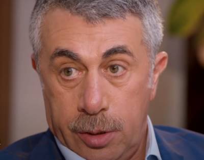 "Немедленно вызывайте "скорую": доктор Комаровский предупредил об опасности капсул для стирки