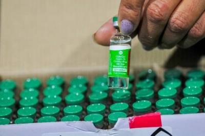 Производство вакцины AstraZeneca от коронавируса будет приостановлено, — институт Fiocruz