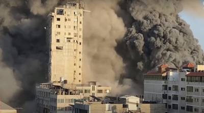 Конфликт Израиля и Палестины достиг апогея, в ход пошли танки и вертолеты: жуткие кадры